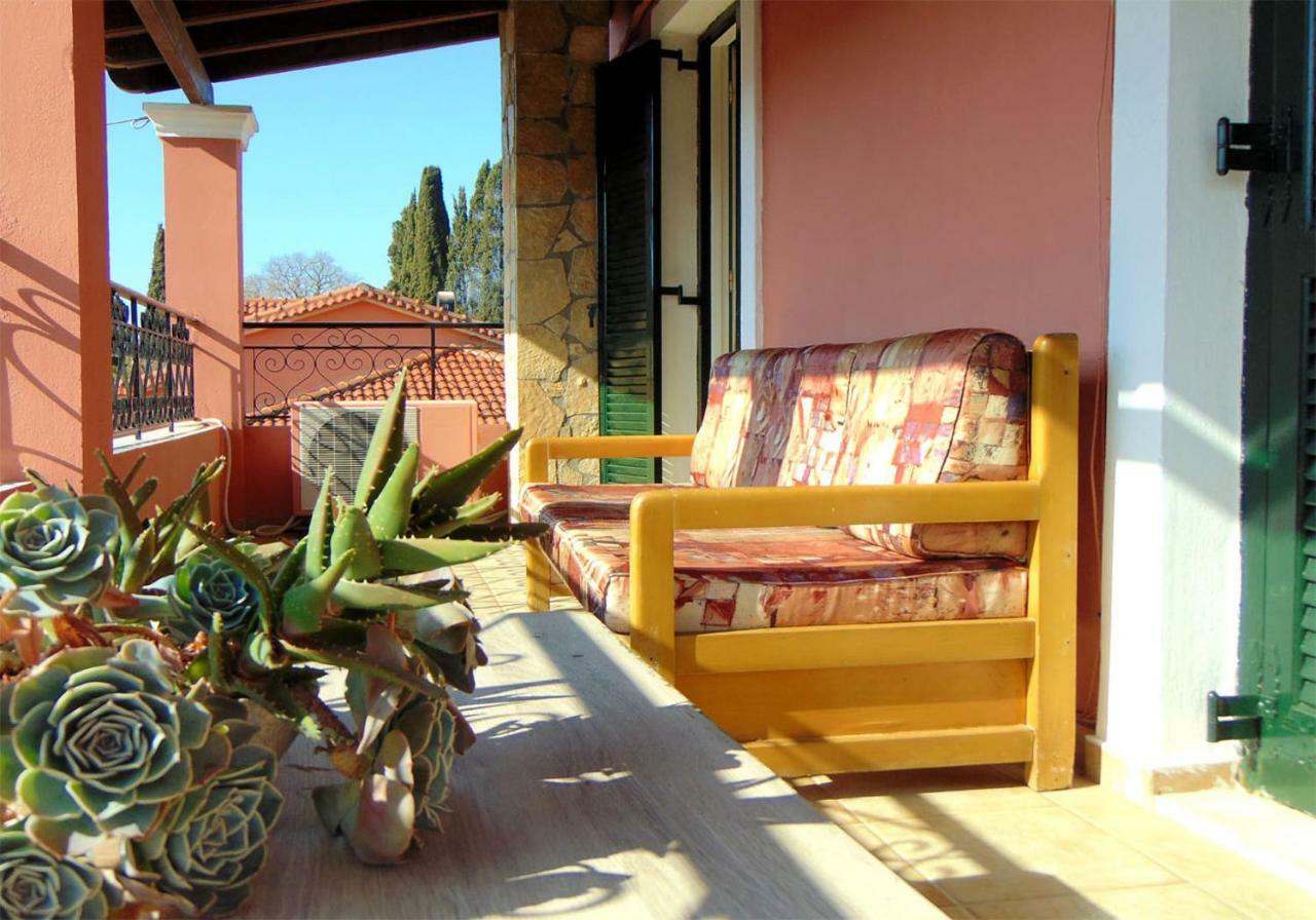 Paradise House Liapades Exterior photo